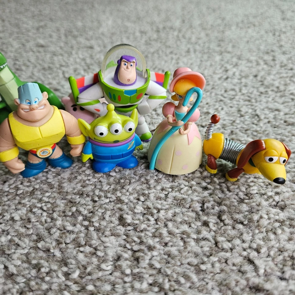 Disney Pixar Toy Story Gran Lote de 0 Mini Figuras de Personajes Surtidos Juguetes Raro Foto 4 de 4