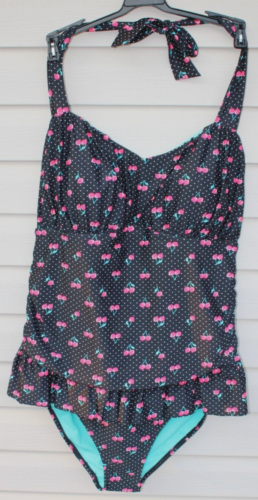 Swimsuit Halter Ruffle Juniors Plus Size 3x, Best Fit 2x NEW Polka Dot Cherries