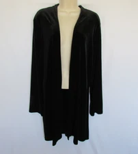 WOMANS XL black plush velvet velour LONG OPEN CARDIGAN