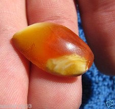 Natural Baltic amber 1.3 gr g red yellow royal white stone 琥珀 gemstone USSR