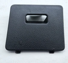 2007 2008 2009 10 11 Nissan Versa Dash Fuse Box Door Cover Trim Panel 68964EL00A
