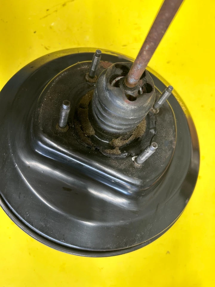 Ford Expedition 2000-2002 potenciador de freno OEM XL14-2005-AC Foto 2 de 4