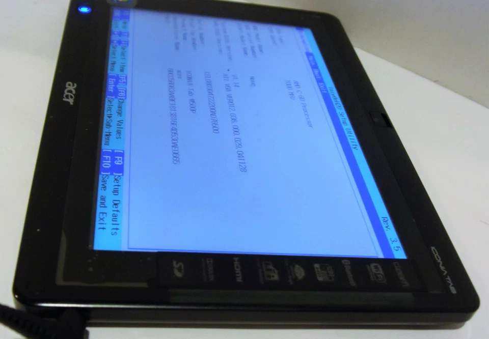 Acer Iconia W500P-BZ841 - Wi-Fi, 10.1in - NO SSD  - Black - WORKS AS IS - READ - Image 4 of 4