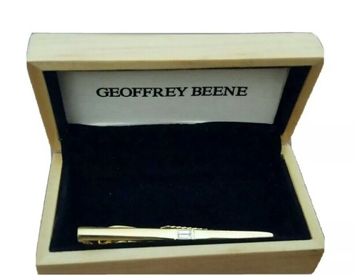 Geoffrey Beene Macys Gold Tone Rhinestone Jewel Tie Bar Mens Jewelry in Wood Box