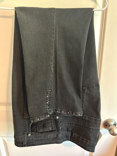 Gloria Vanderbilt Amanda Classic Rise Boot Leg Black Jeans Womens 24W Average - Picture 8 of 8
