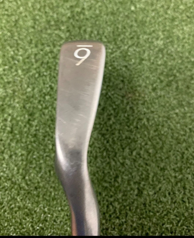 Square Two 6 Iron /  RH  / Regular Graphite ~37.5" /  / dj6379 - Image 3 of 4