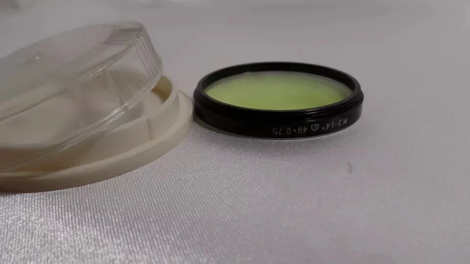 a Yellow-1.4x LZOS Russian 49x0.75 Vintage Light Filter 49mm for Lens 1160 - Image 2 of 2
