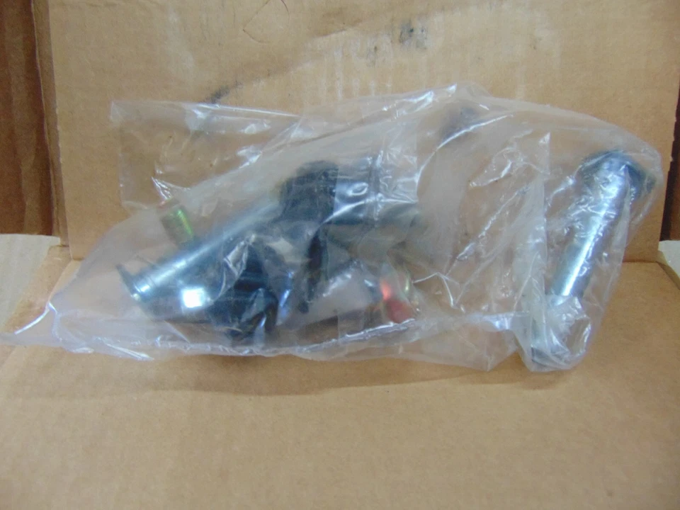 03-08 EXPRESS 3500 NAPA TOTAL ECLIPSE SEMI LOADED CALIPER RIGHT REAR 88982642 - Image 2 of 4