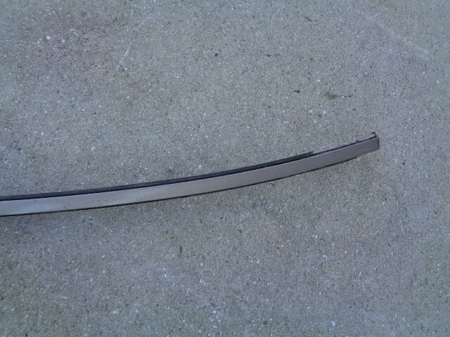 1999 AUDI A6 AVANT ВЕРХНЯЯ КРЫША КАПЕЛЬНЫЙ КАНАЛ МОЛДИНГ ЛЕВАЯ СТОРОНА ВОДИТЕЛЯ - ЗОЛОТО OEM - Изображение 2 из 4