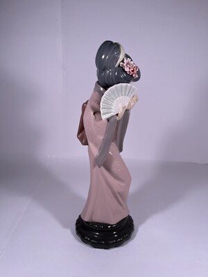 Lladro Chrysanthemum Shy Japanese Geisha #4990 Good Condition | eBay