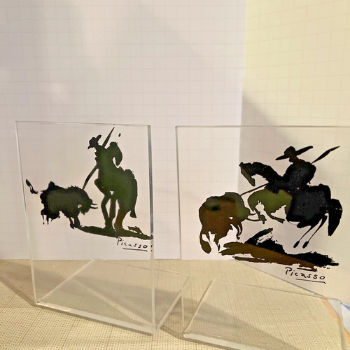Vintage Picasso Bullfight Art Work on MCM Clear Lucite Acrylic Bookends - Foto 6 di 6