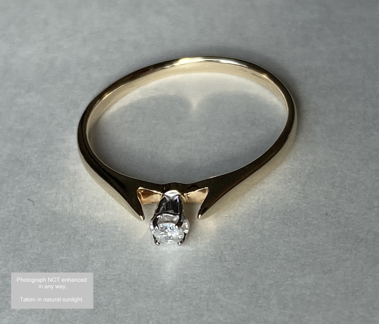 Size 7 💘 Solid 10K Yellow Gold SOLITAIRE Cathedr… - image 17