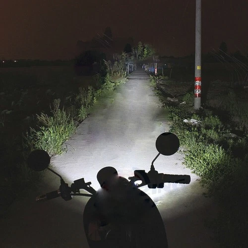 Bright LED Hi/Lo Beam Headlight Bulb for Honda VT1100C3 Shadow Aero 1998-2001 Foto 2 de 4