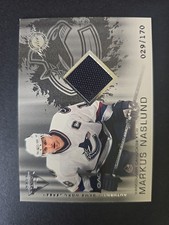 2003-04 Pacific Private Stock Titanium 29/170 Markus Naslund #189 Canucks 