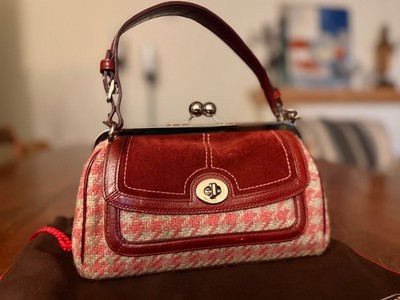 極美品 vintage coach old toto turn lock 黒 vintage coach old backpack turn lock