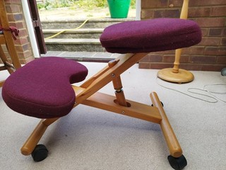 kneeling chair