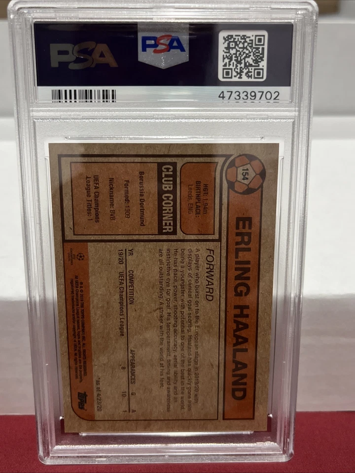 2020 TOPPS LIVING CHAMPIONS LEAGUE #154 ERLING HAALAND PSA 10 - Image 2 of 3