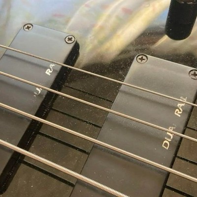 Kramer Striker 422S BASSメタリックブラック Kramer Striker 422S BASS Black Electric Bass Guitar free