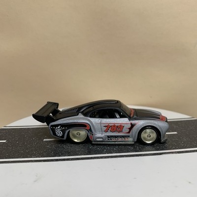 Hot Wheels Garage #4/6 Volkswagen VW Karmann Ghia Black/Silver