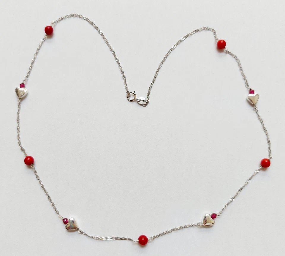 Collana in argento 925 con corallo bambu zirconia ed ematite argentata a cuore  - Immagine 2 di 4