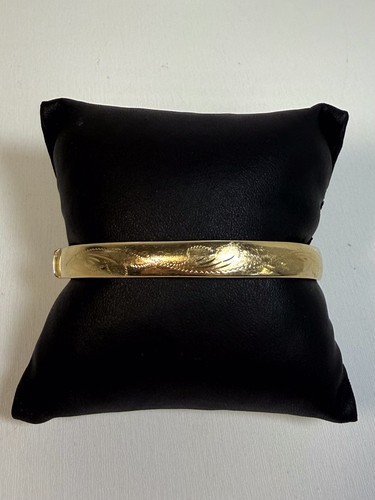 Italian Engraved 14k Yellow Gold Hinged Bangle Bracelet - 11.69 grams
