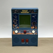 Space Invaders (Taito 2016) Mini Classic Arcade Handheld Electronic Game TESTED