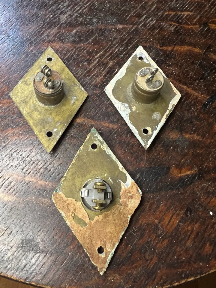 Timbre pulsador de latón vintage placa Art Deco e interruptor de botón Foto 3 de 3