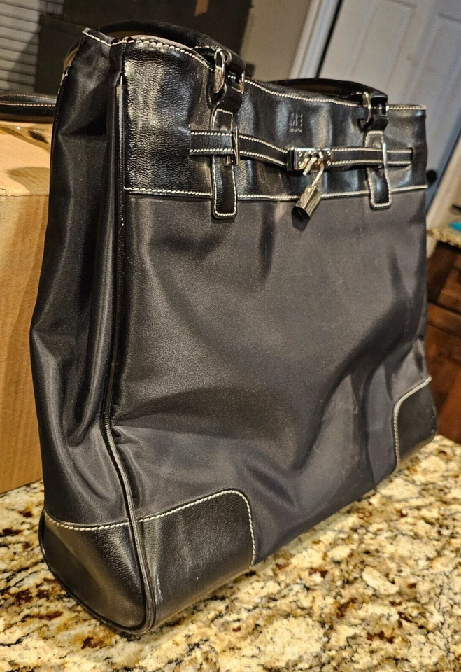 "Bolso de mano para computadora portátil Mobile Edge 18"" Madison" Foto 4 de 4