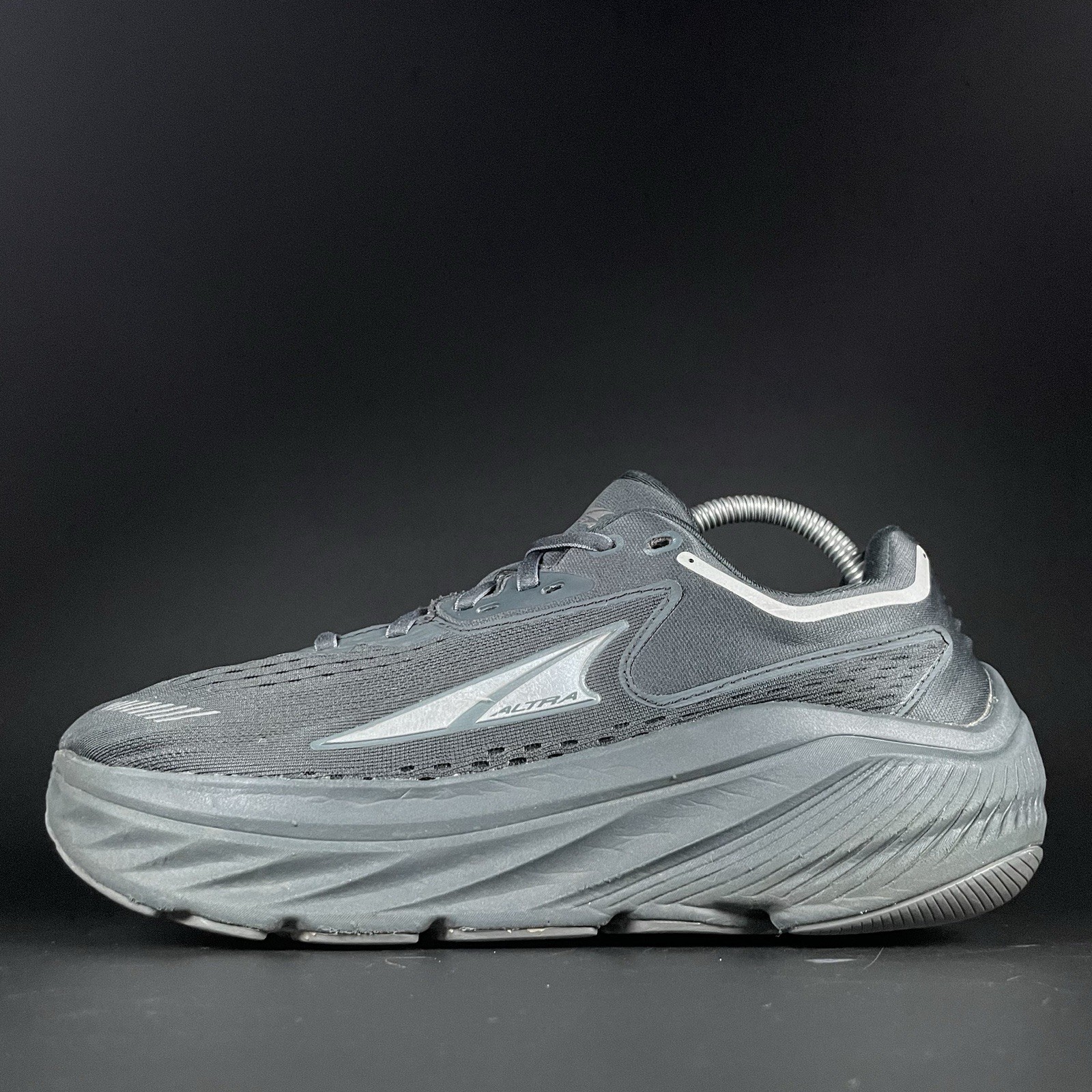 Scarpe da ginnastica Altra Via Olympus da donna 9 5 nere per trail running atletica