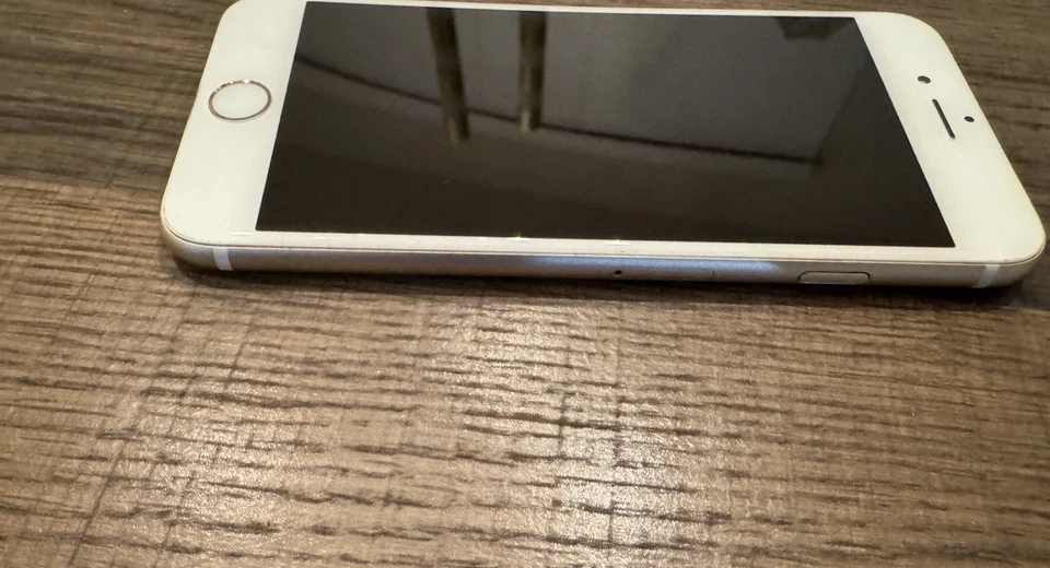 Apple iphone 6s A1633 32GB Gold Factory Unlocked Very Good BH:100% - Image 4 of 4