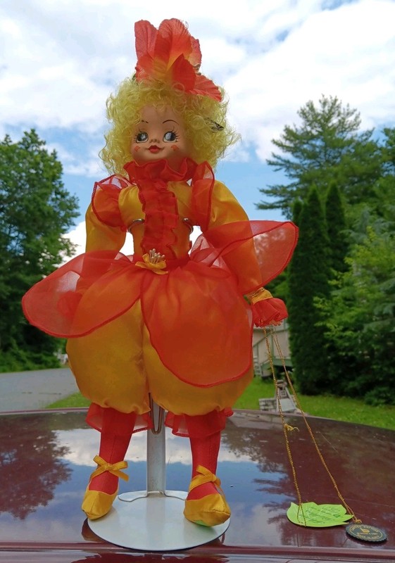 Brinn's Flora Belle August Miss Gladiola Clown Doll 14" 1987 Limited Ed Numbered