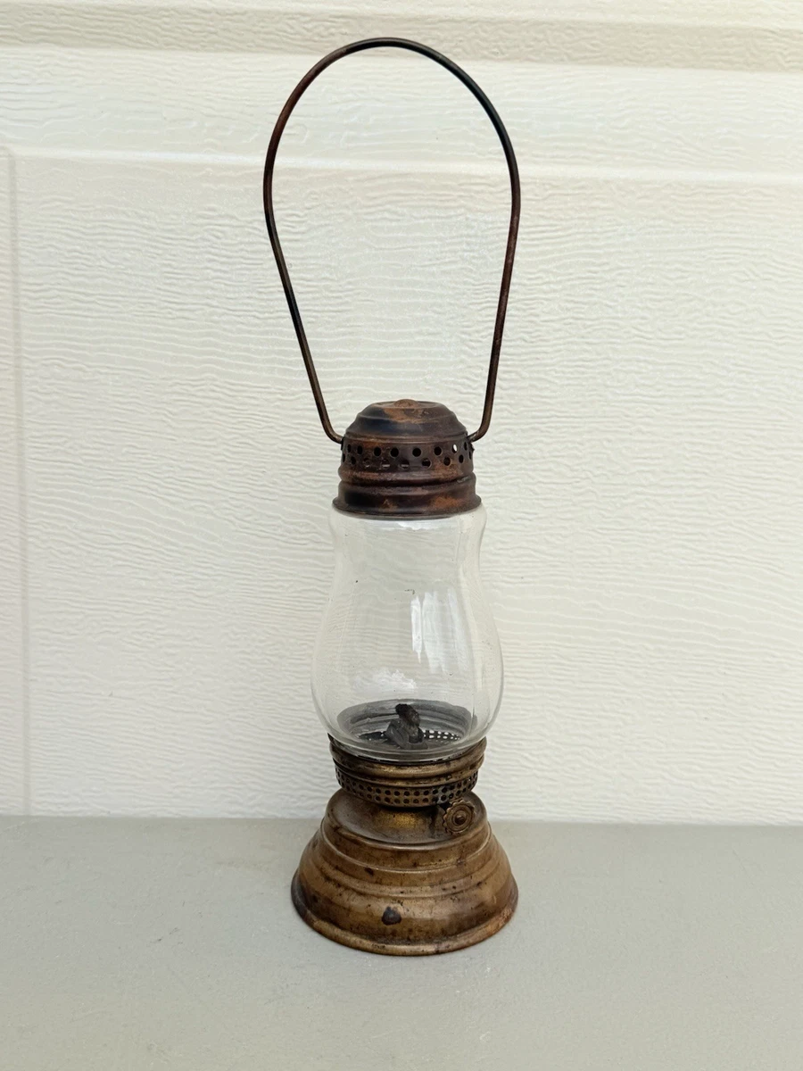 Skaters Lantern In Collectible Kerosene Lamps for sale | eBay