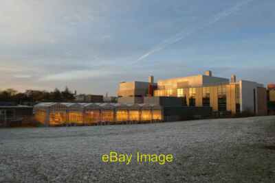 Photo 6x4 Biology buildings York/SE5951 Looking towards the Biology Depa c2021