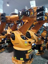 KR360 KUKA KR360 with KRC4 controller, year 2...