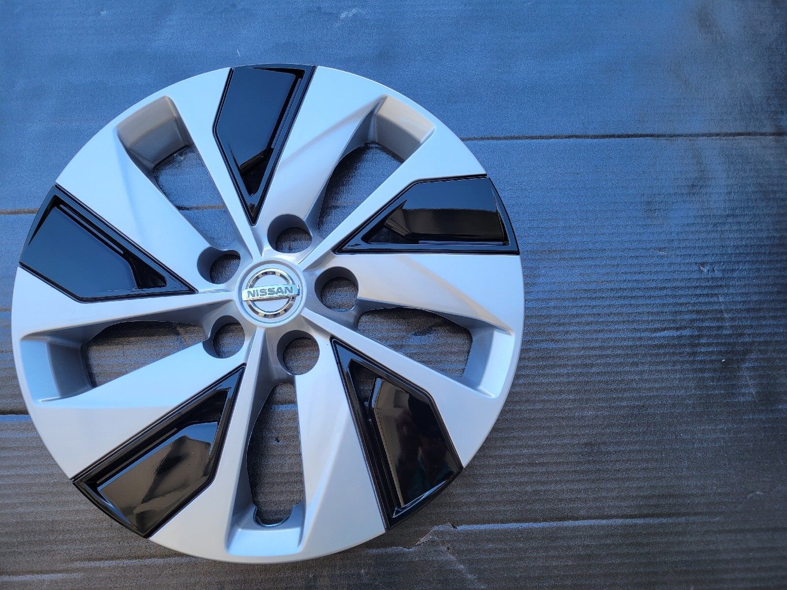 16" NEW ALTIMA HUBCAP (1) FITS 201921 NISSAN REPLICA OF H53099