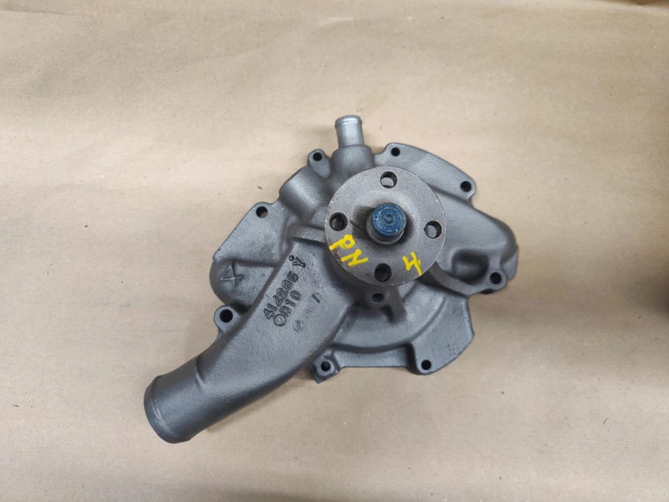 GM 1971-90 autos y camión Chev/GMC bomba de agua reconstruida; fundición GM # 412265 Foto 2 de 3