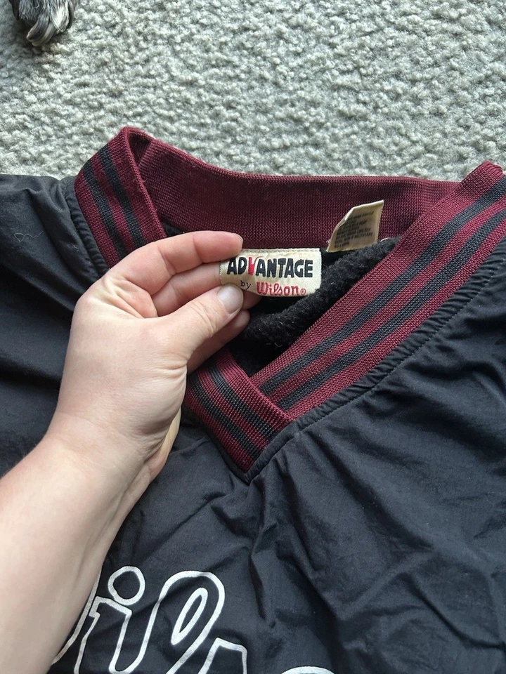 Chaqueta cortavientos Advantage Wilson años 90’s talla L nailon forrada polar negra roja de colección Foto 3 de 4