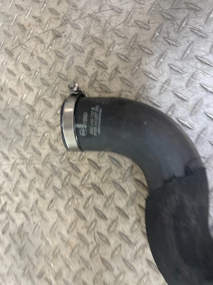 AUDI A4 A5 2009-2017 2,0 L - INTERCOOLER TUBO DE MANGUERA DE PRESIÓN SUPERIOR 8k0145737s * Foto 3 de 4