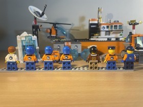 LEGO City Arctic Icebreaker 60062 &ndash; RETIRED Set &ndash; 100% COMPLETE w/ Minifigures