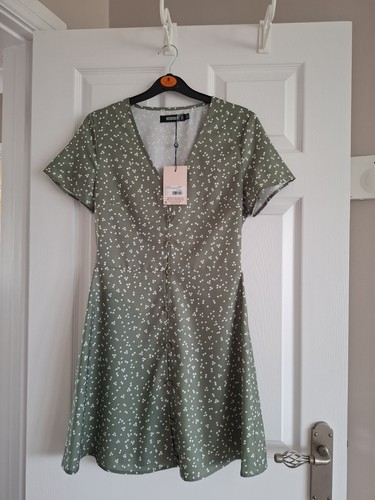 Bnwtgs Ladies Khaki And Cream Poka-dot Dress Size 6 From Miss Guided