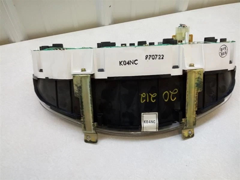 Kia Sportage 1997 velocímetro 58483 k OEM manual 28/07/97 fecha de construcción Foto 4 de 4