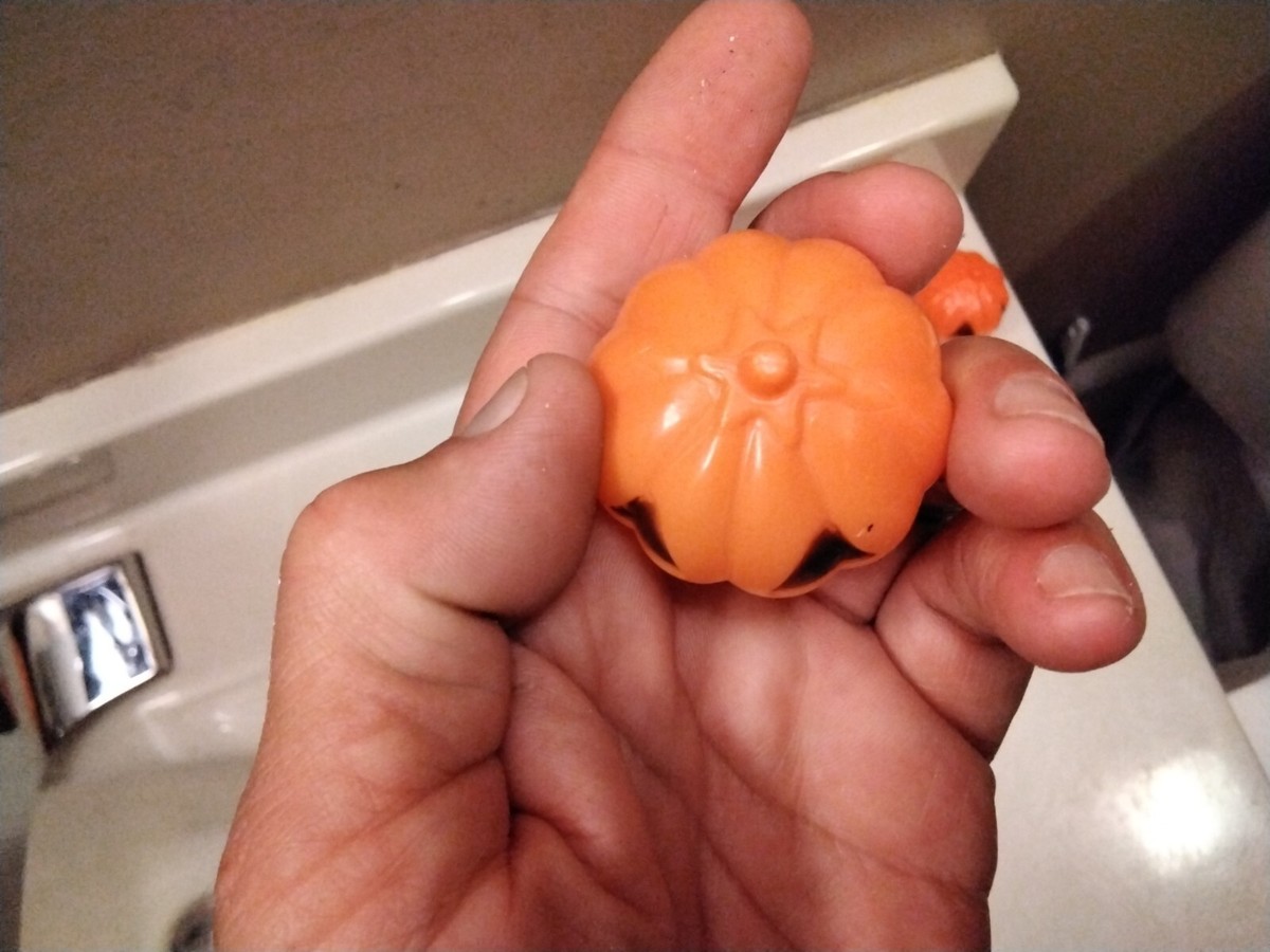 Set of 5 Vintage 1960s Small Plastic Pumpkins 1.5