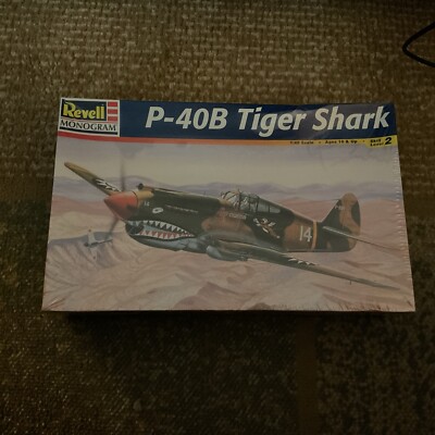 Revell Monogram P-40B Tiger Shark Scale 1:48 Model No 85-5209 - New & Sealed