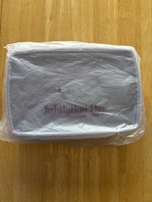 NEW IN PACKAGING Tupperware Stow N Go (# 767-7) Jubilation Day 2001 Purple