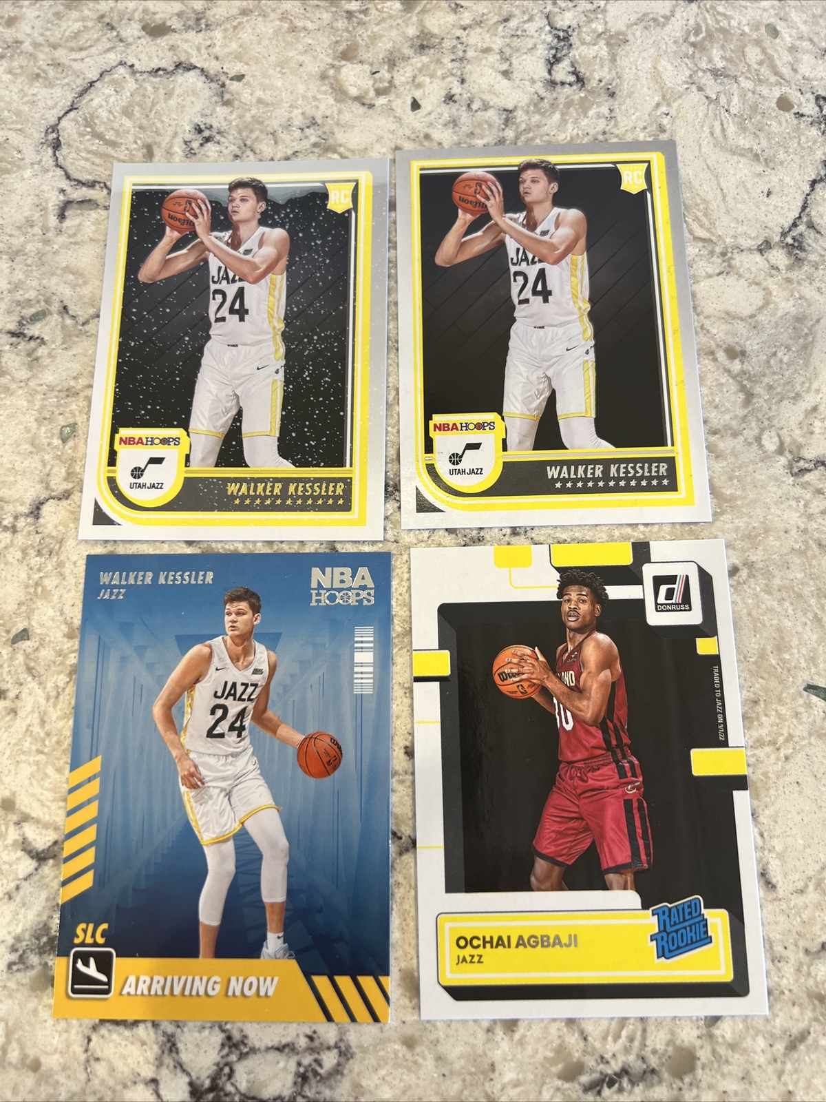 2022-23 NBA HOOPS walker kessler rc jazz base winter #252 A