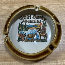 Vintage Smoky Mountains Bear Native American Handmade Ashtray Glazed Free Ship !