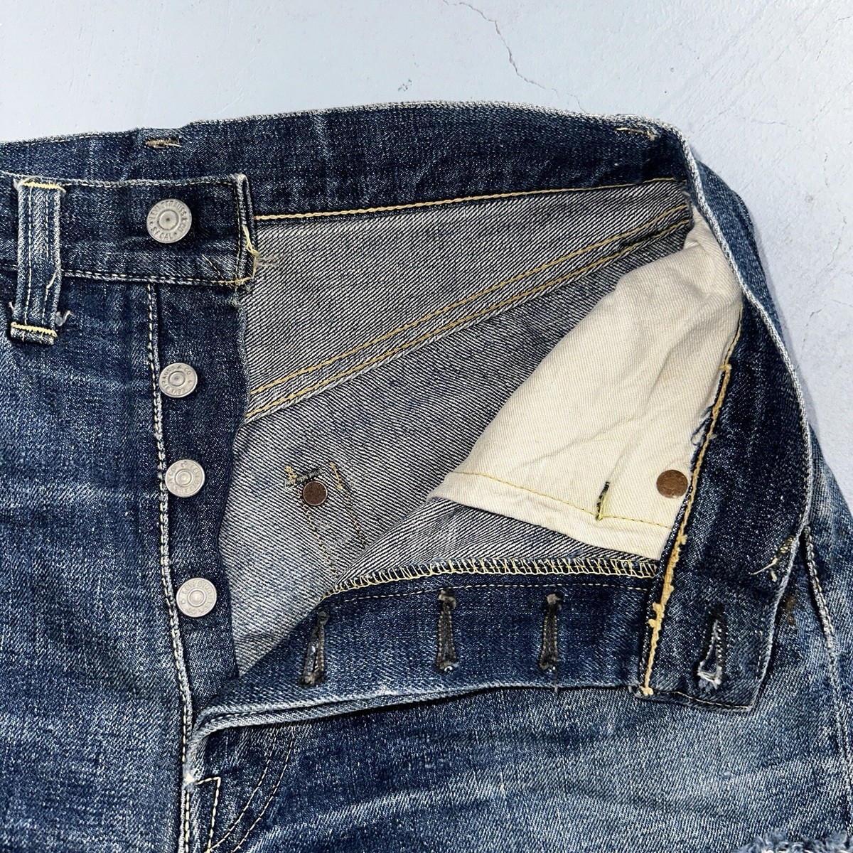 Vintage LEVIS 501XX Jeans Big E 1940s Redline Selvedge USA Vintage LEVIS 501XX Jeans Big E 1940s Redline Selvedge USA