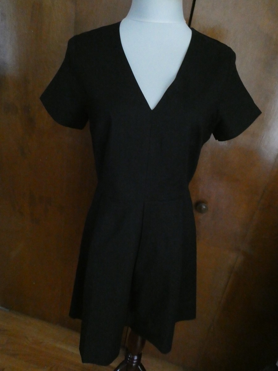 Gap women's black pleated cotton dress size 10