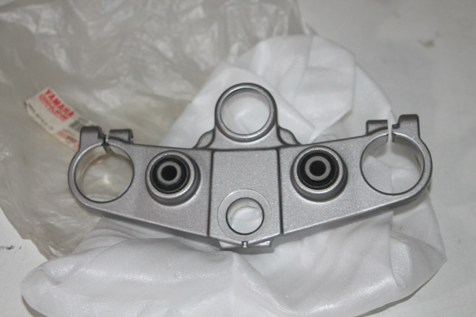 Té de fourche supérieur d'origine Yamaha TDM 850 pour modèles 1992 à 1994