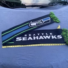 Seattle Seahawks Navy Scarf Fall Football NFL Cold Weather Sports Washington 